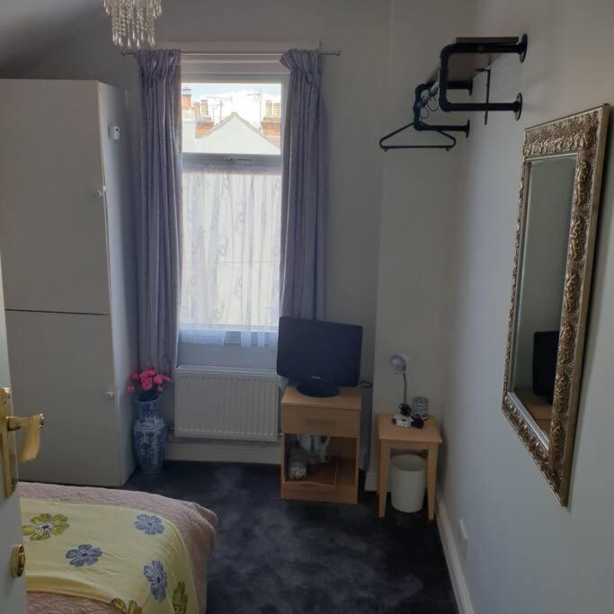 Travellers' Choice In Harwich-Essex Villa Exterior photo